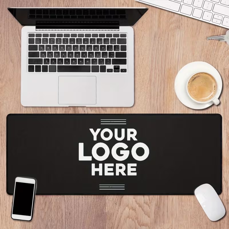 Laptop Mouse - Rancang Logo Anda Sendiri untuk Alas