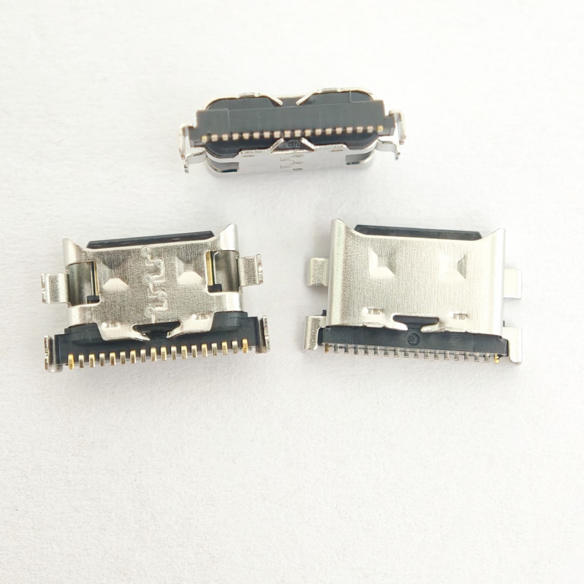 10-50 Buah Konektor Port Pengi - Usb C Hub ulasan dan harga